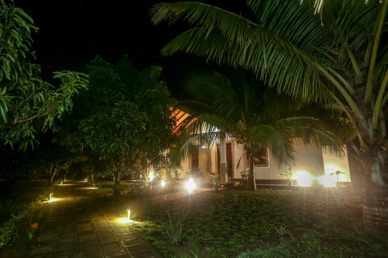 Subaseth Villa Anuradhapura Esterno foto