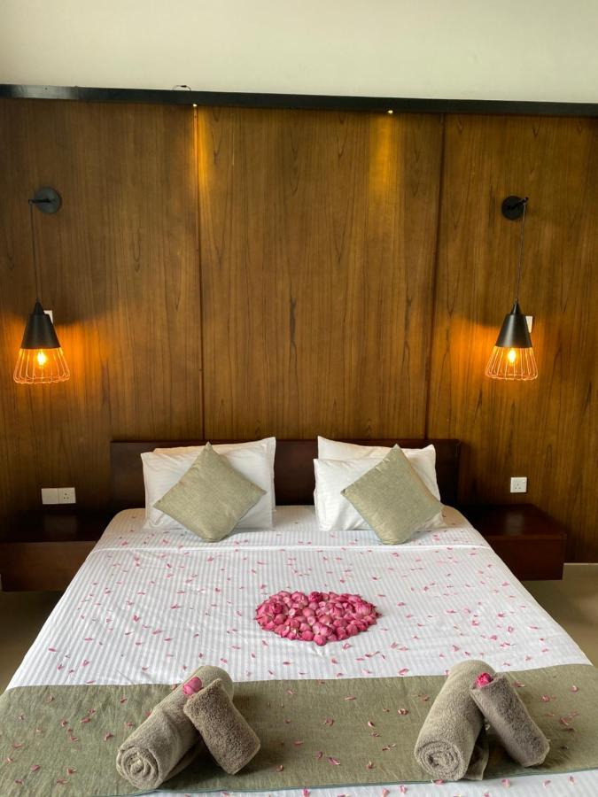 Subaseth Villa Anuradhapura Esterno foto